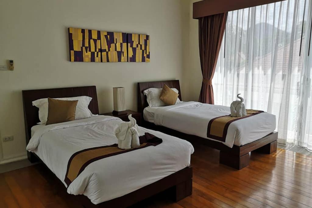 4 Bedroom Villa Kamala Beach Phuket Екстер'єр фото